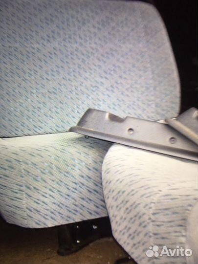 На УАЗ буханку крутящиеся Сидения с Toyota Hice 2