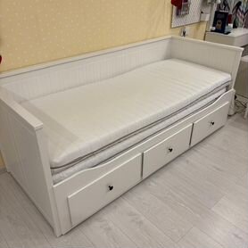 Кровать кушетка IKEA