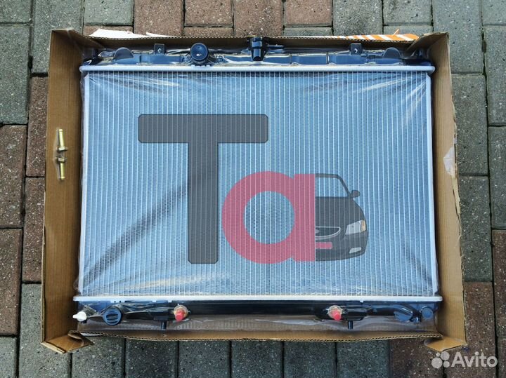 Радиатор Presage, Serena C24, Liberty QR20 и QR25