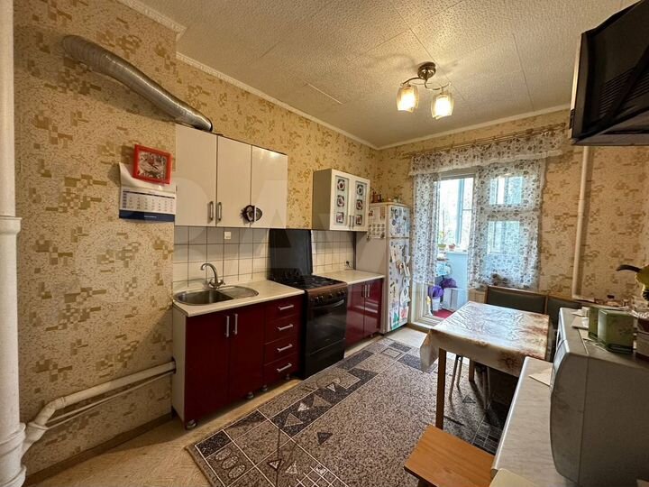 4-к. квартира, 93 м², 5/6 эт.
