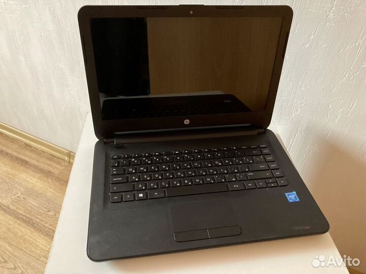 Ноутбук HP Notebook 14-ac100ur