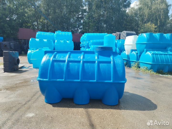 Пластиковые бочки / емкости / баки