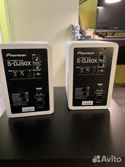 Полочная акустическая система Pioneer S-DJ50X Whit