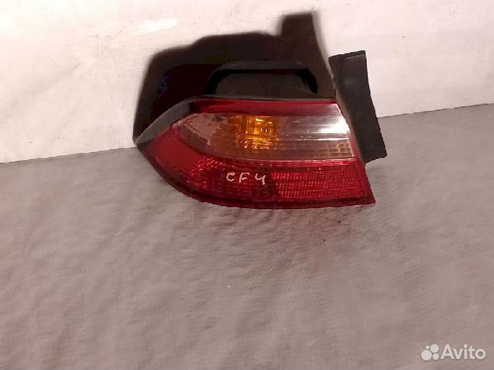 Фонарь (стоп сигнал) задний левый R2222 розовый по