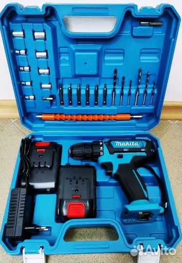 Шуруповерт Makita