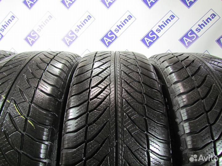 Goodyear UltraGrip Performance 2 225/55 R17 96R