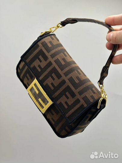 Сумка Fendi