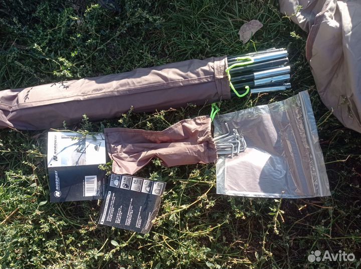 Палатка 4х местная