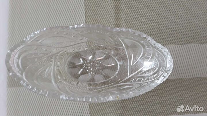 Хрустальная ваза - салатник, ладья