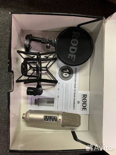 Конденсаторный микрофон Rode NT2-A