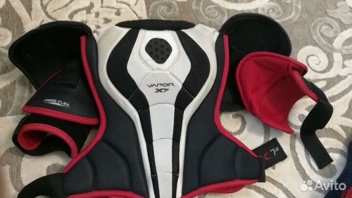 Нагрудник хоккейный Bauer vapor X7.0