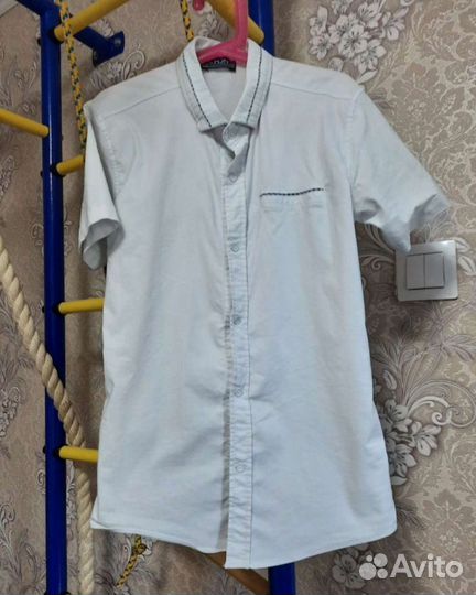 Рубашки белые