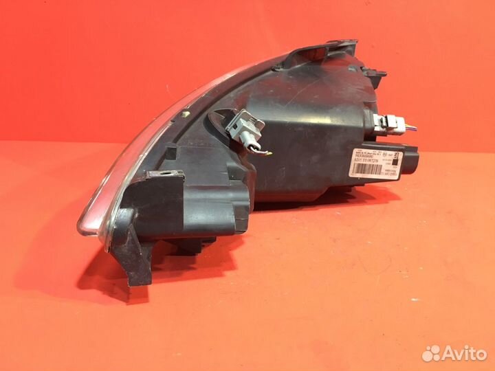 Фара для Peugeot 206 KFU (ET3J4) 1.4L 1360 (Б/У)