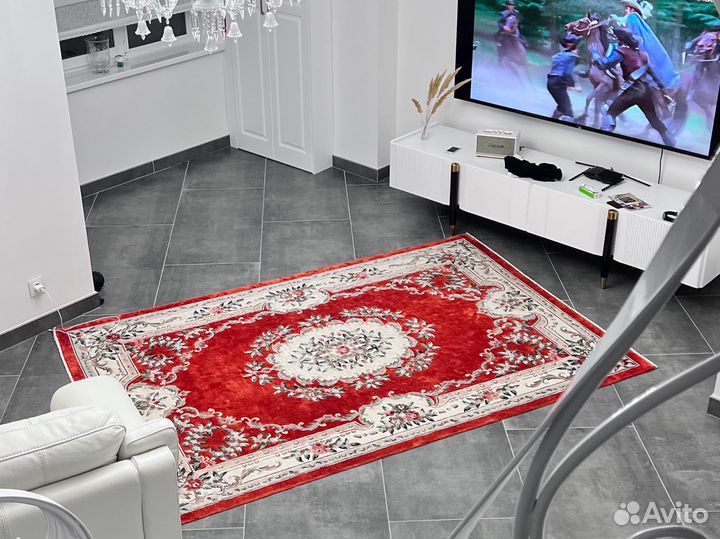 Ковер шелковый бу