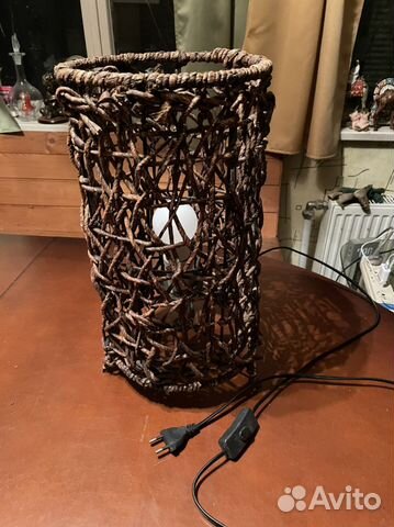 Лампа плетенная