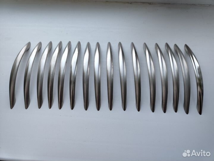 Мебельные ручки