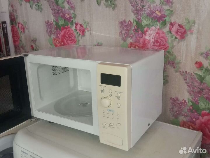 Микроволновая печь