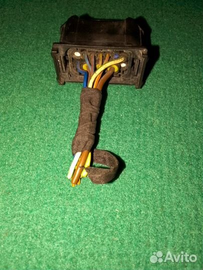 Разъём фары BMW X5, E90, E87 и др. 6925638-02
