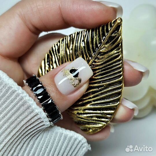 Маникюр, покрытие гель-лаком