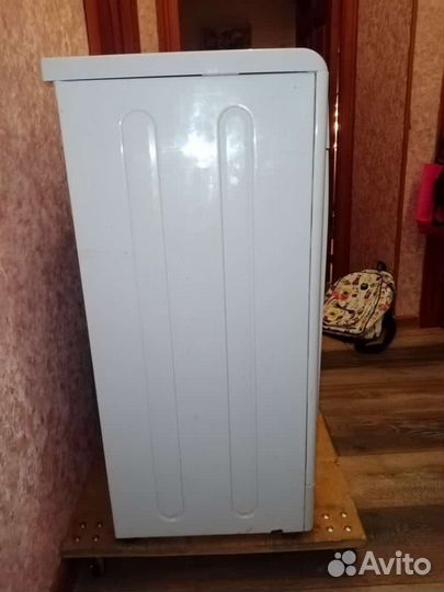 Стиральная машина бу Indesit 5 кг