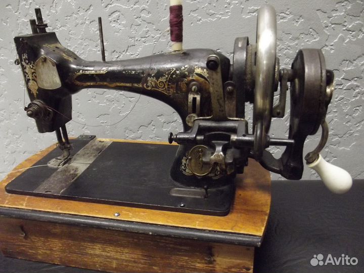 Швейная машинка редкая 19 век все работает