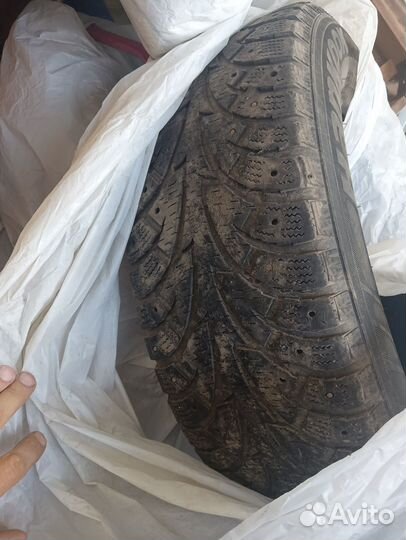 Hankook AH11 21.5/65 R16