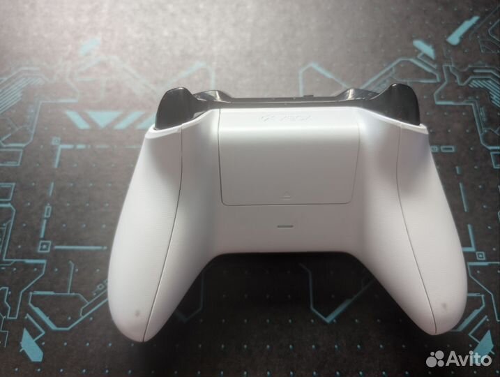 Геймпад Xbox one s