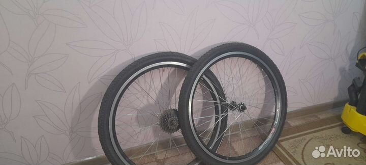 Колеса на скоростной велосипед