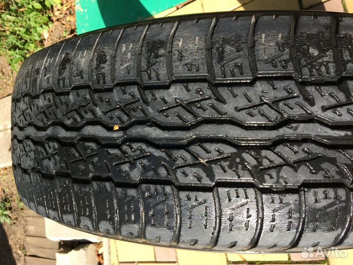 Bridgestone Dueler H/T 225/65 R17 101H