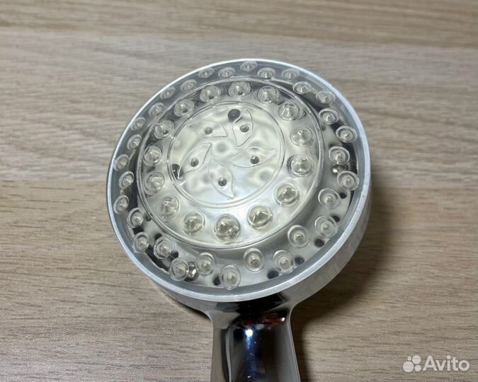 Лейка для душа с подсветкой