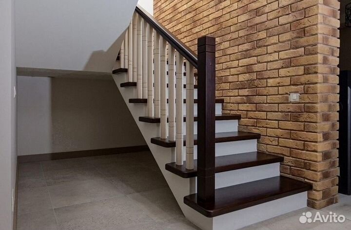 Лестница на металлокаркасе / изготовление лестниц