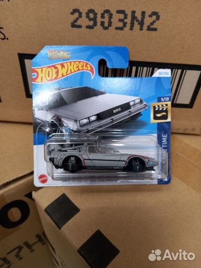 Hot Wheels Delorean