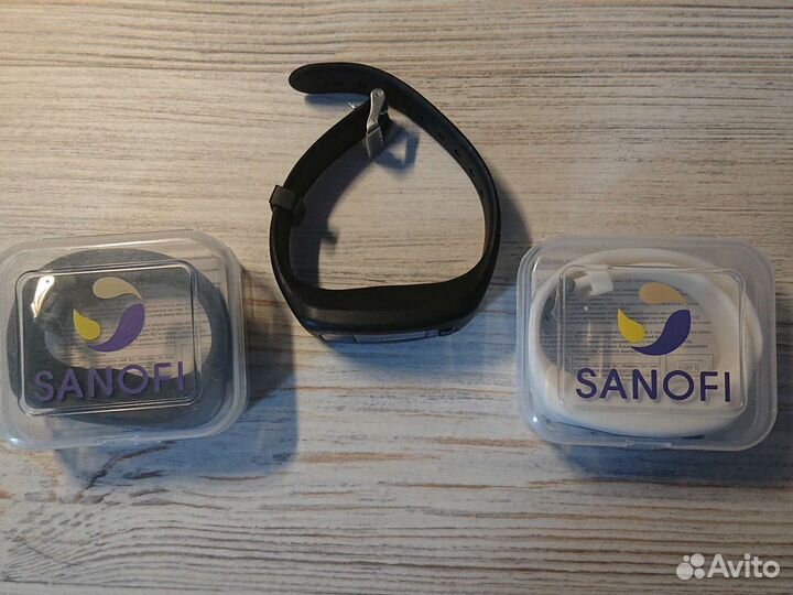 Фитнес браслет