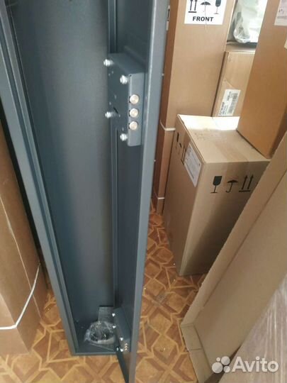 Сейф оружейный (2 ружья до 128см)