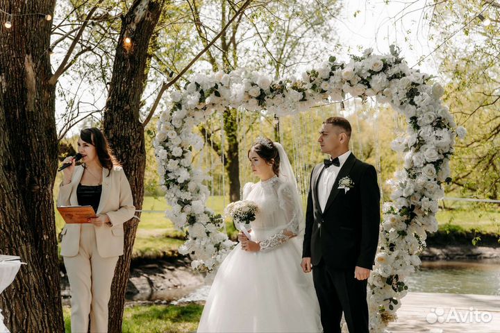 Ведущая на свадьбу. Вокал