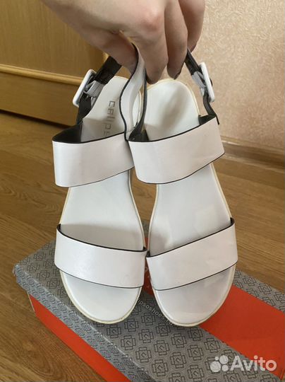 Сандали 39-40