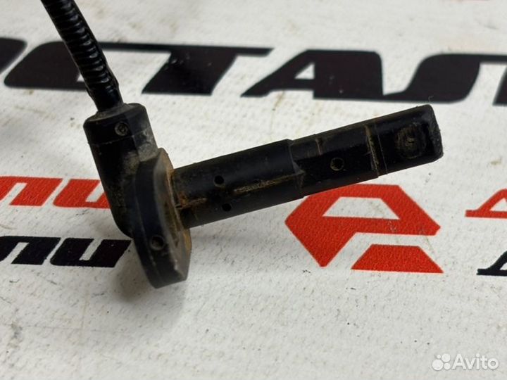 Датчик ABS передний левый Mitsubishi Outlander