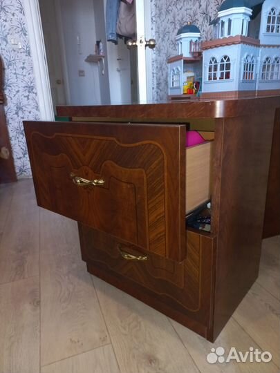 Тумба прикроватная (италия) 2 шт бу