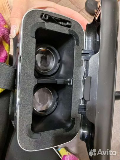 Очки виртуальной реальности для телефона