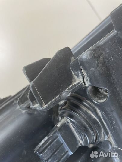 Фара правая kia sportage 2010