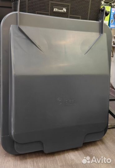 Крышка мусорного контейнера 240л