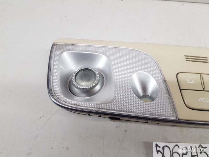 Плафон внутреннего освещения задний