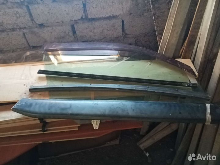 Стекло переднее правое Nissan X-Tral T-31