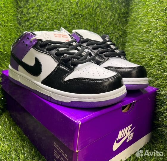 Женские Nike Dunk Low Pro