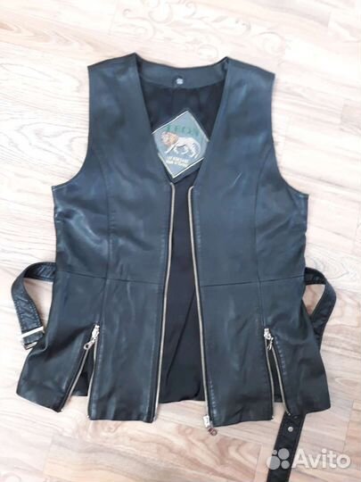 Жилет женский Турция натурал. кожа размер 44-46