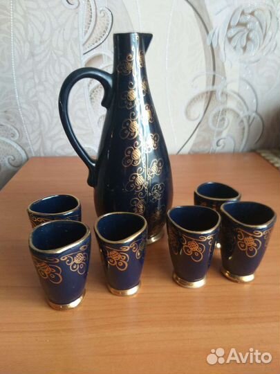 Графин,сервиз