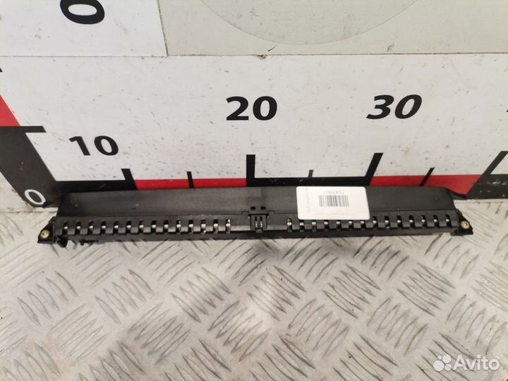 Стоп-сигнал Volkswagen Golf 3 1999 1J6945097C