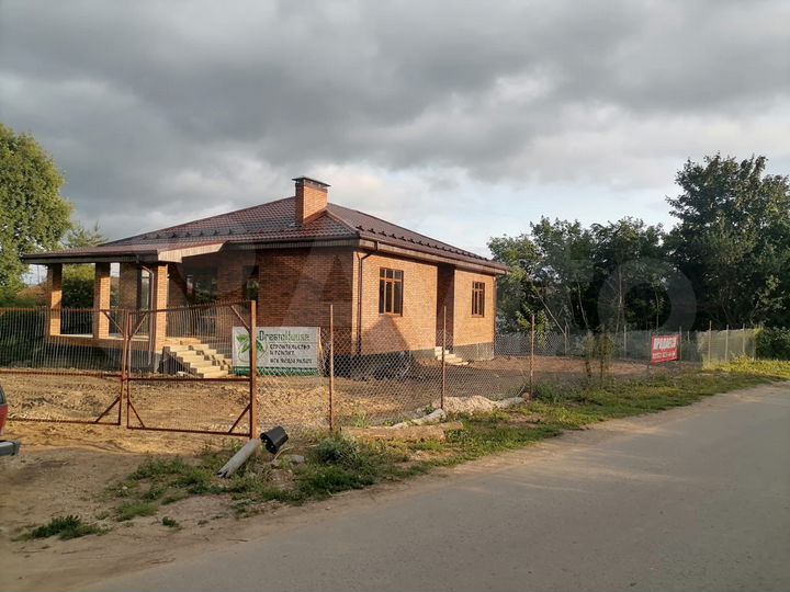 Дом 140 м² на участке 7 сот.