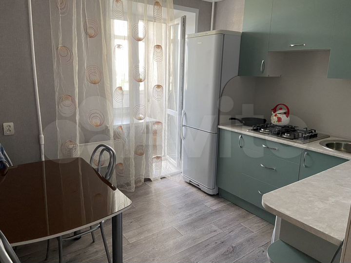 2-к. квартира, 40 м², 6/8 эт.