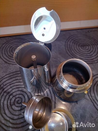 Гейзерная кофеварка для индукционной плиты